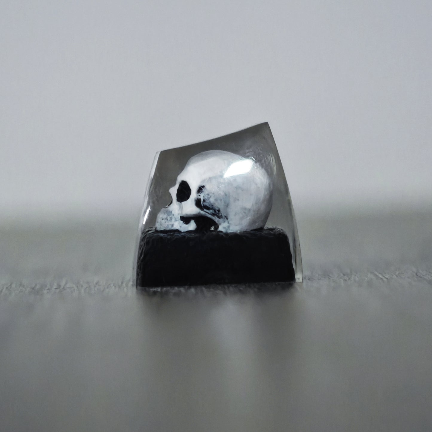 YMDK Resin Skull Personalized Keycaps Creative Homemade Custom Keycaps for MX Mechanical Keyboard