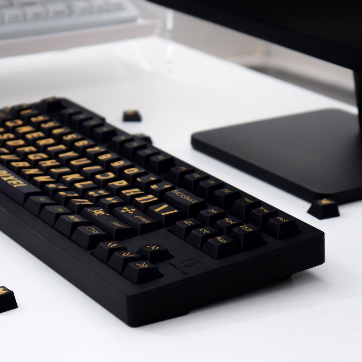 YMDK Black Gold Large Font Full Set 129 Keys Keycaps Creative Cool Custom Key Cap PBT Dye Sub Cherry Profile for MX Mechanical Keyboard