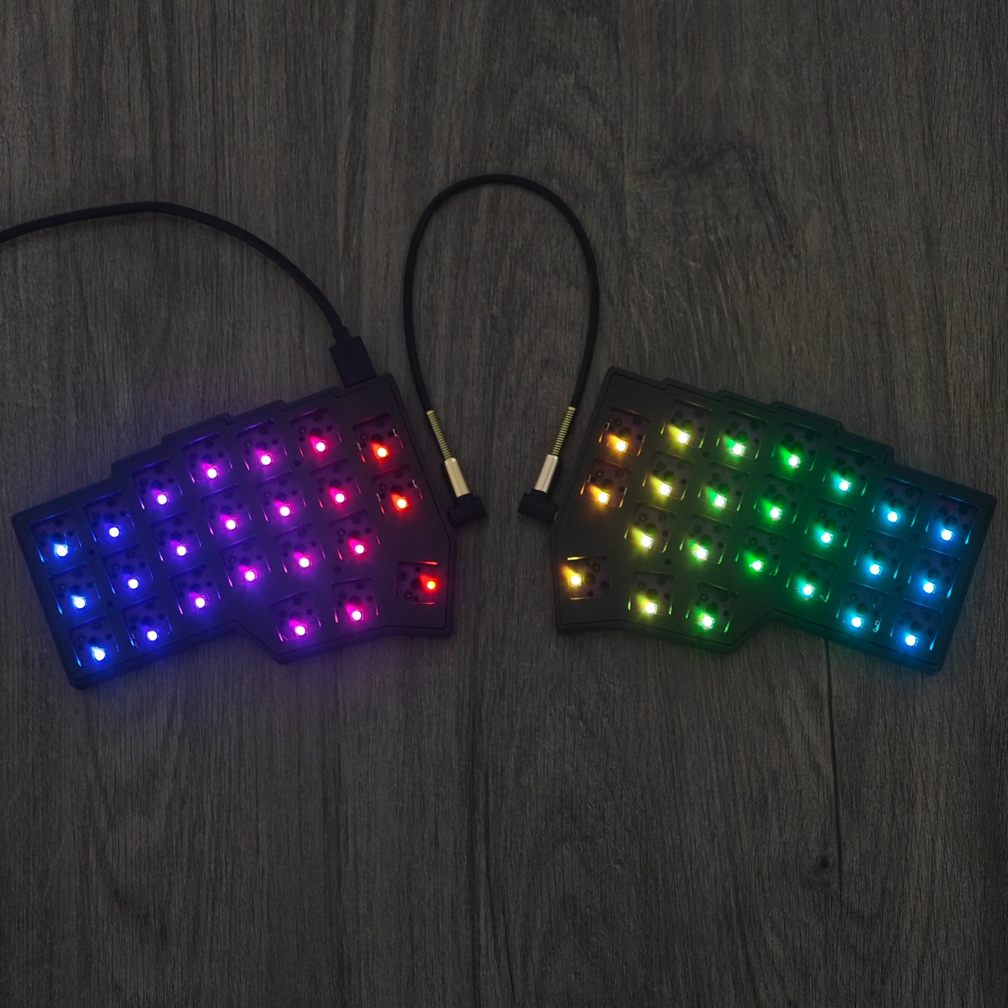 YMDK Split Keyboard Corne V4 46 Keys Ergonomic Hotswappable 40% Layout 3D Resin RGB QMK Vial All Key Programmable Mini Independent Gaming Keyboard Kit