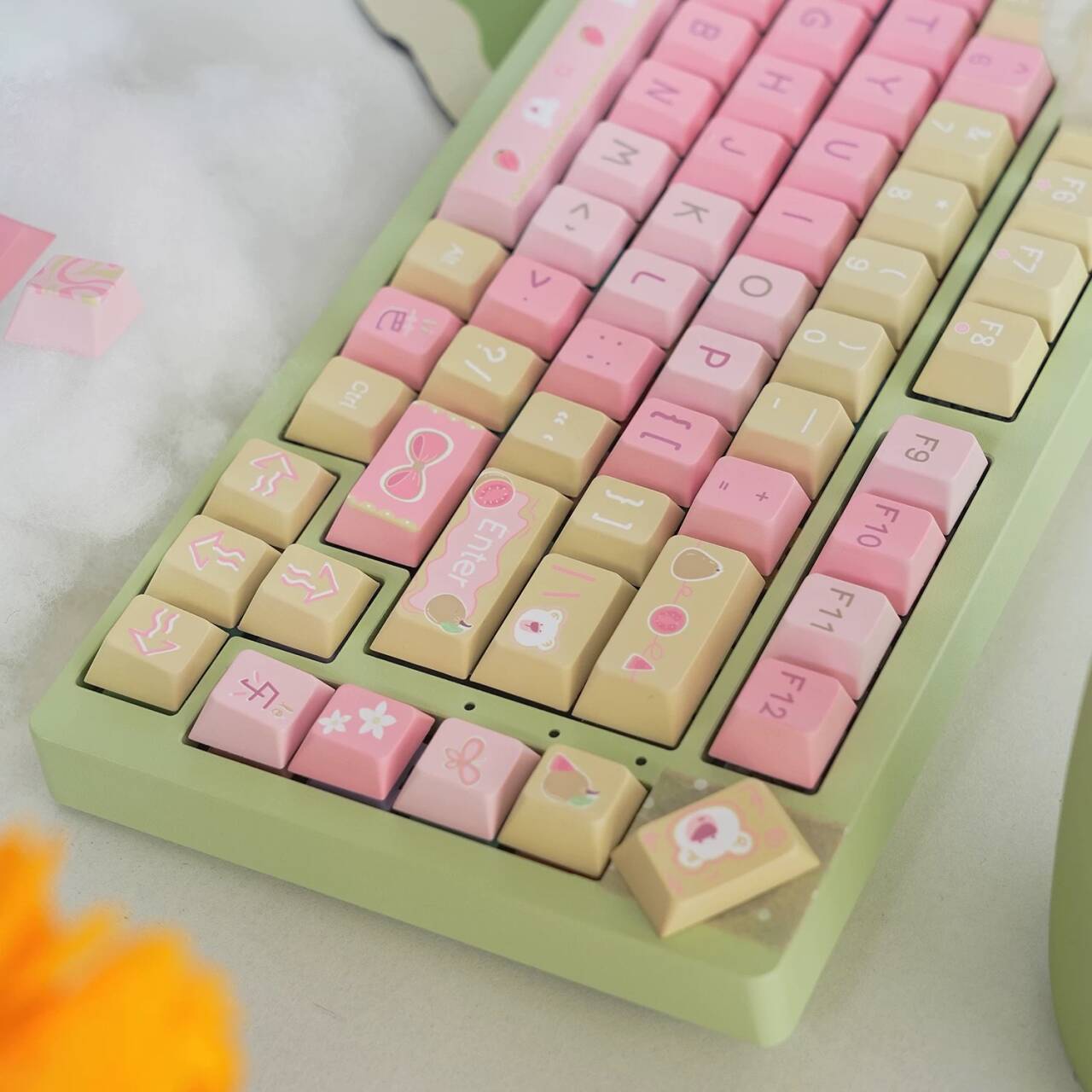 YMDK Guava Theme Keycaps Full Set 129 Keys Cherry Profile PBT Dye Sub Keycap for MX Mechanical Keyboard