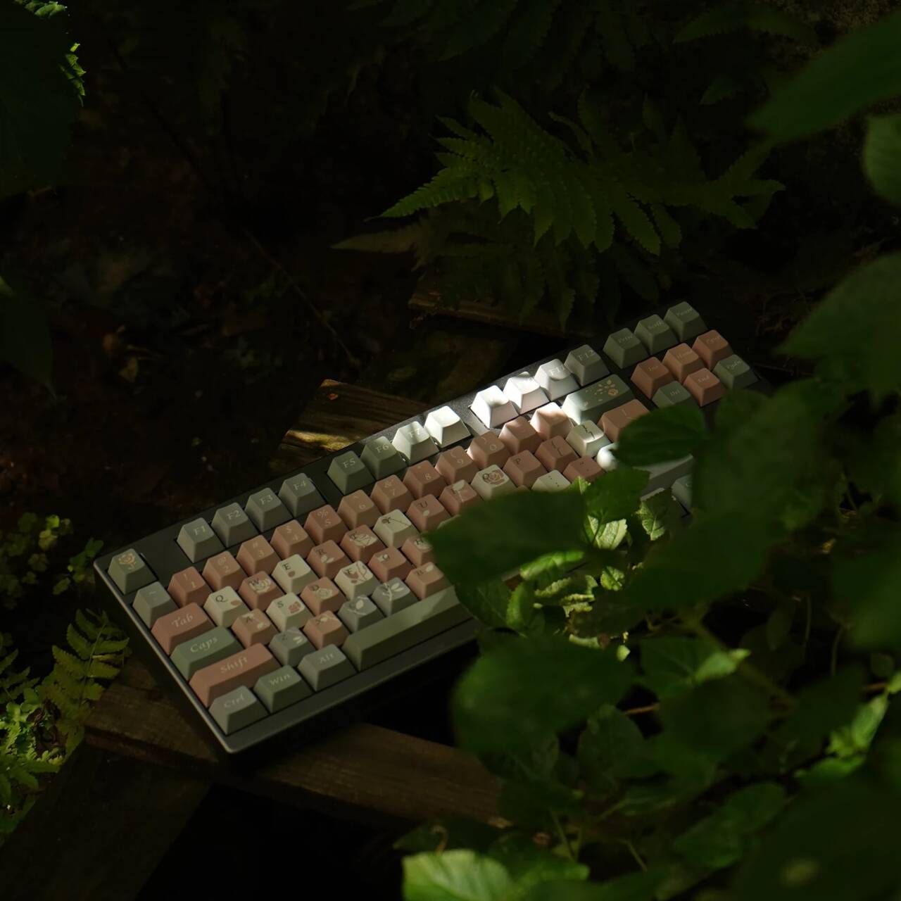 YMDK Old Testament Rose Theme Keycaps Full Set 129 Keys Cherry Profile PBT Dye Sub Keycap for MX Mechanical Keyboard