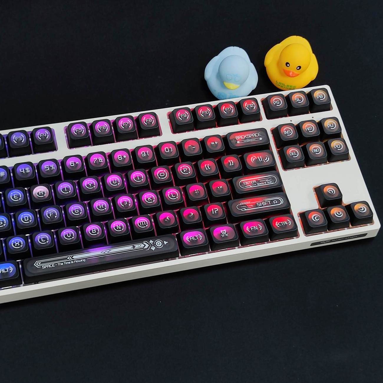YMDK 136 Keys Cat's Eye Stone White and Purple Double Spelling Keycaps Translucent Cherry Profile for 61/68/87/98/104/108 MX Mechanical Keyboard
