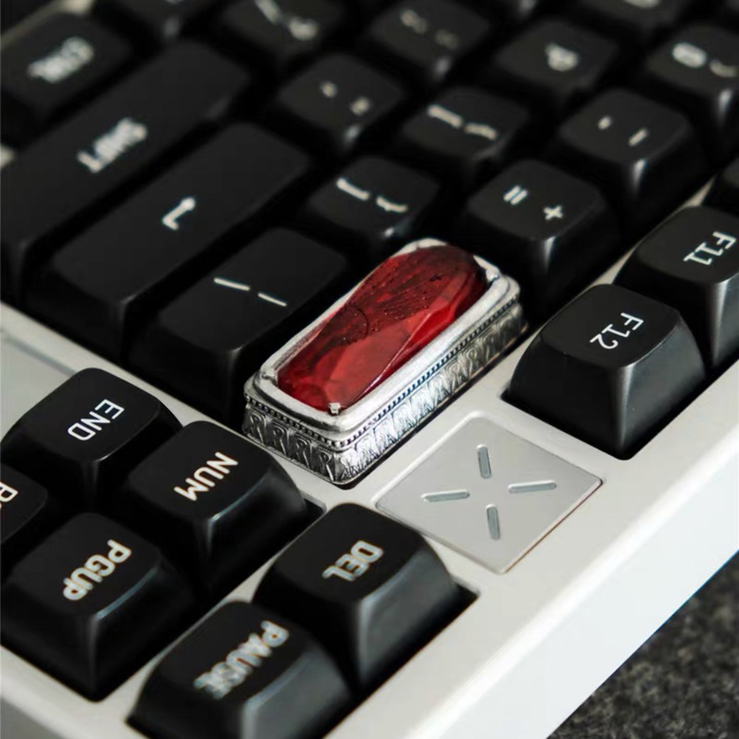 YMDK Magic Stone Shine Through Custom Keycaps 2u Resin for MX Mechanical Keyboards