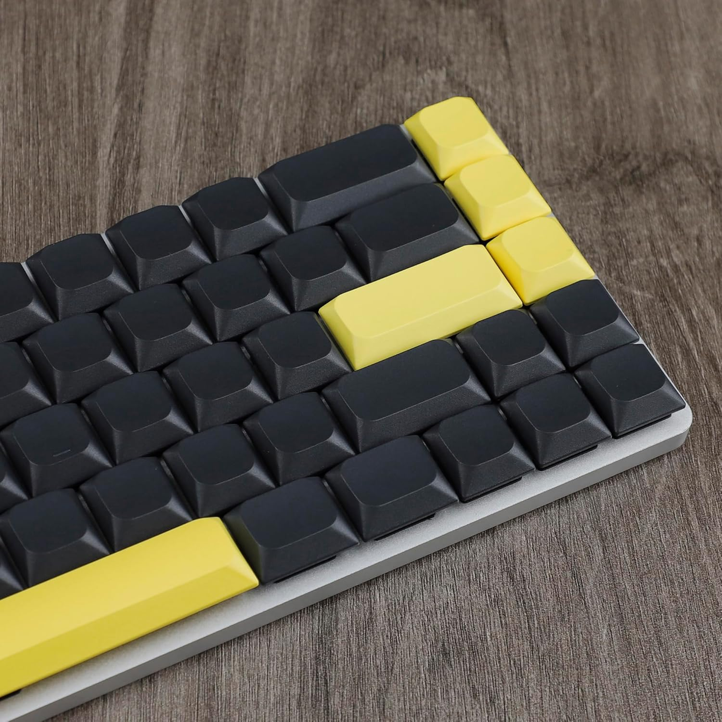 YMDK Ultra-Slim Style Blank Mx Low Profile Dye Sub PBT Keycaps for Mx 61 64 68 75 84 87 96 108 Layout Mechanical Keyboard