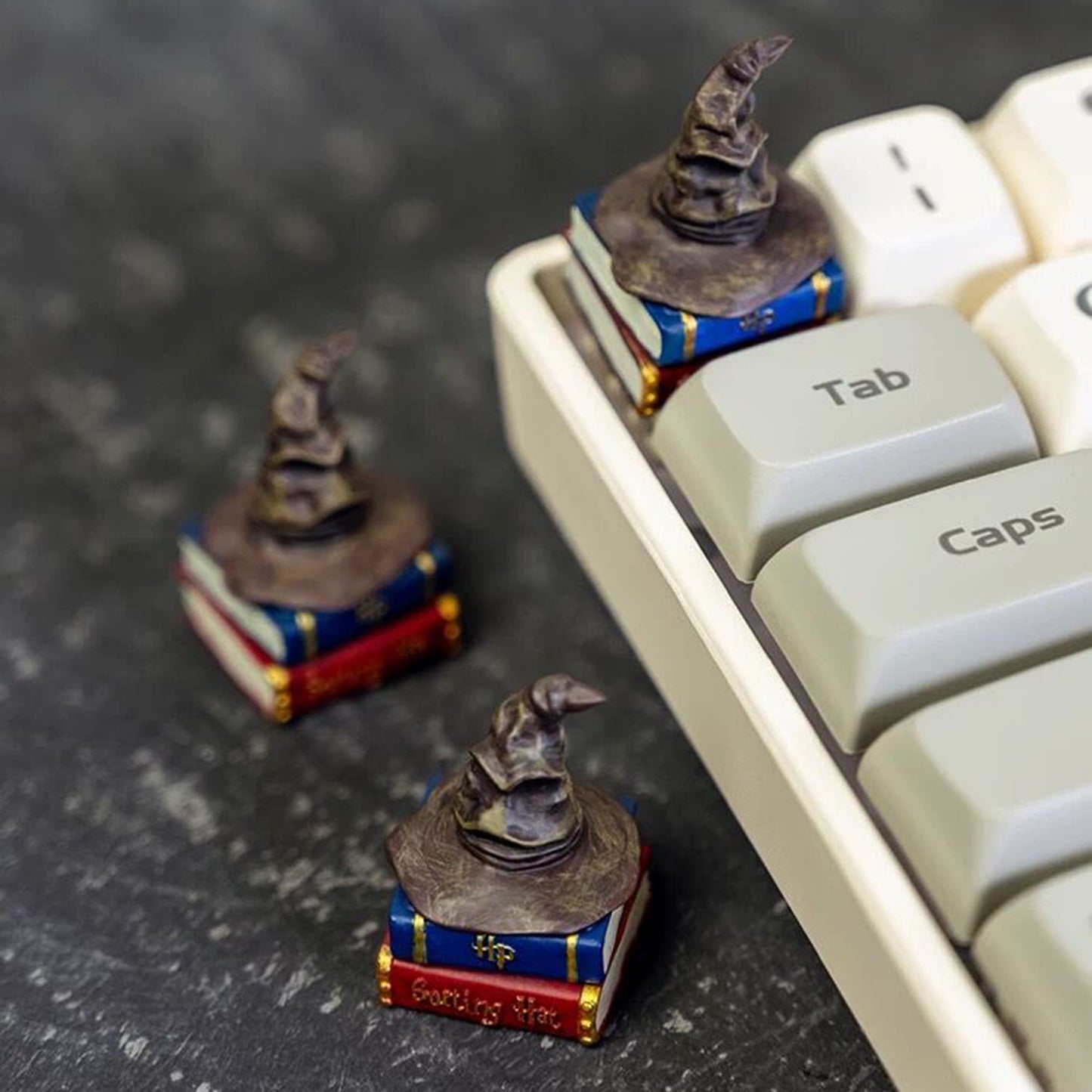 YMDK Magic Hat Personalized Keycap Resin Key Cap OEM Profile Replaces ESC Key for Mechanical Keyboard