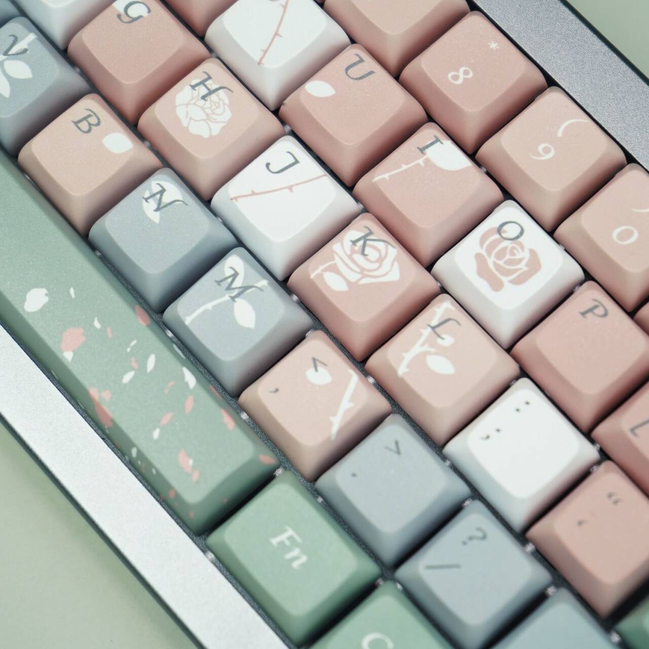 YMDK Old Testament Rose Theme Keycaps Full Set 122 Keys XDA Profile PBT Dye Sub Keycap for MX Mechanical Keyboard