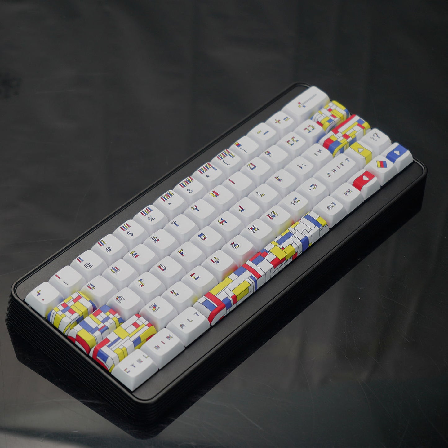 YMDK Mondrian Theme Keycaps Full Set 127 Keys XDA Profile PBT Dye Sub Keycap for MX Mechanical Keyboard