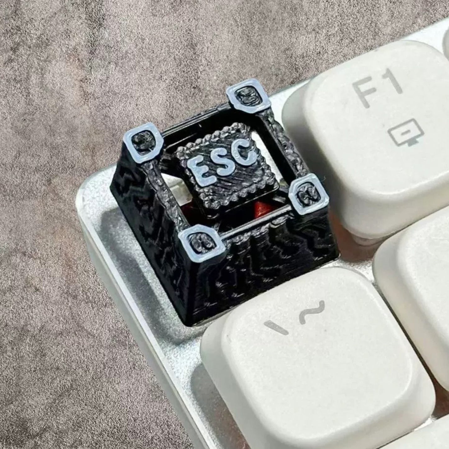 YMDK 1pcs Retro Gothic Ruins Style Esc Key Artisan Resin Personalized 3D R4 1u Novel Keycap for MX Mechanical Keyboards
