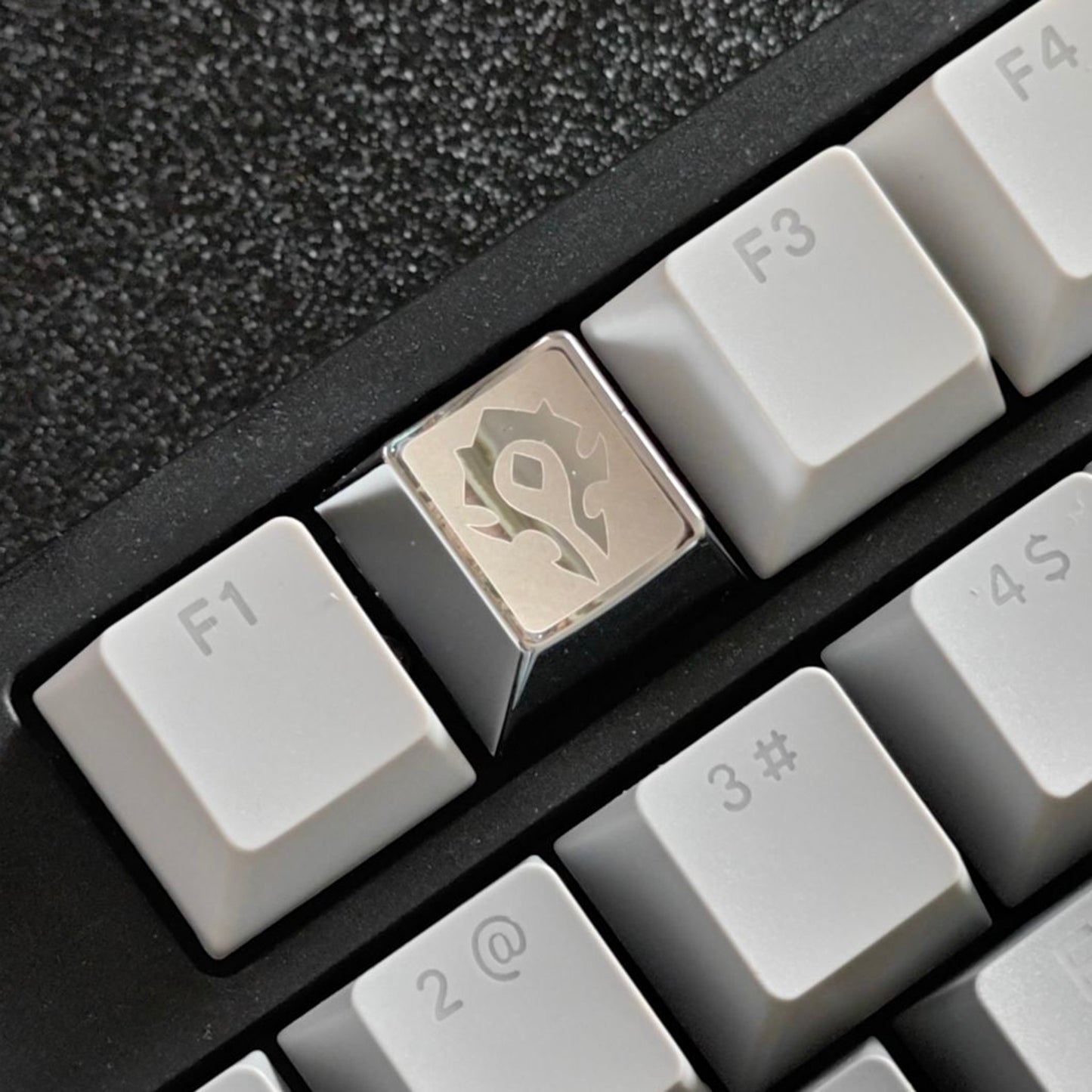 1pcs Metal Zinc Alloy Keycaps Silver Gold Electroplate Laser Engraving R4 Cherry Keycap for MX Mechanical Keyboard