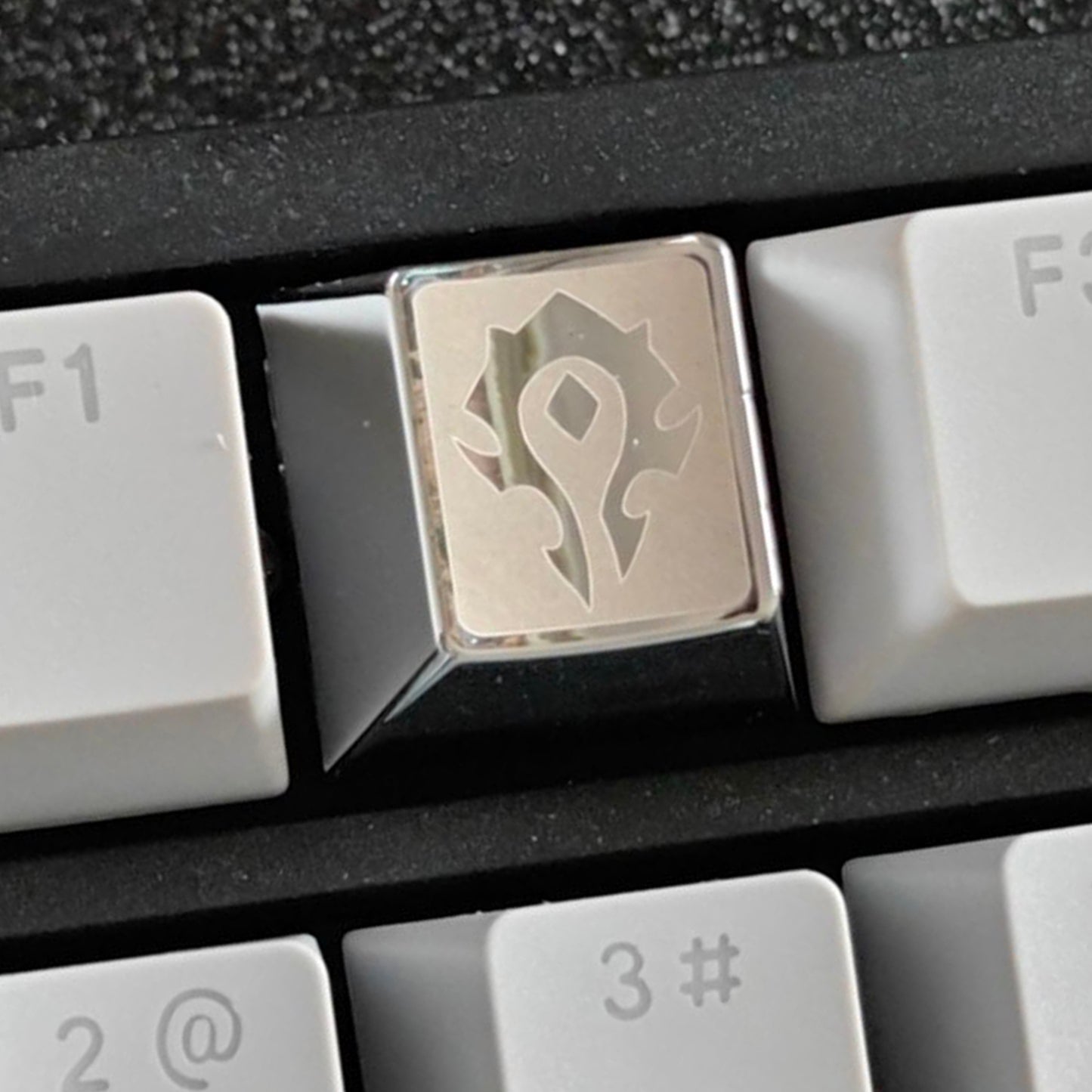 1pcs Metal Zinc Alloy Keycaps Silver Gold Electroplate Laser Engraving R4 Cherry Keycap for MX Mechanical Keyboard