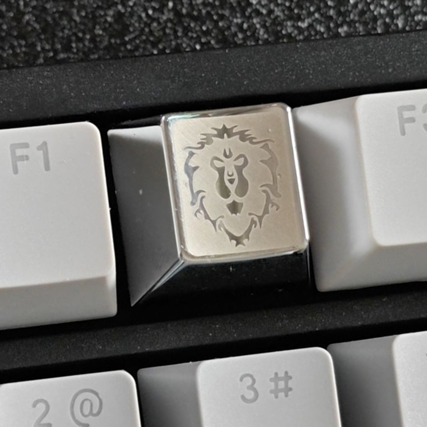 1pcs Metal Zinc Alloy Keycaps Silver Gold Electroplate Laser Engraving R4 Cherry Keycap for MX Mechanical Keyboard
