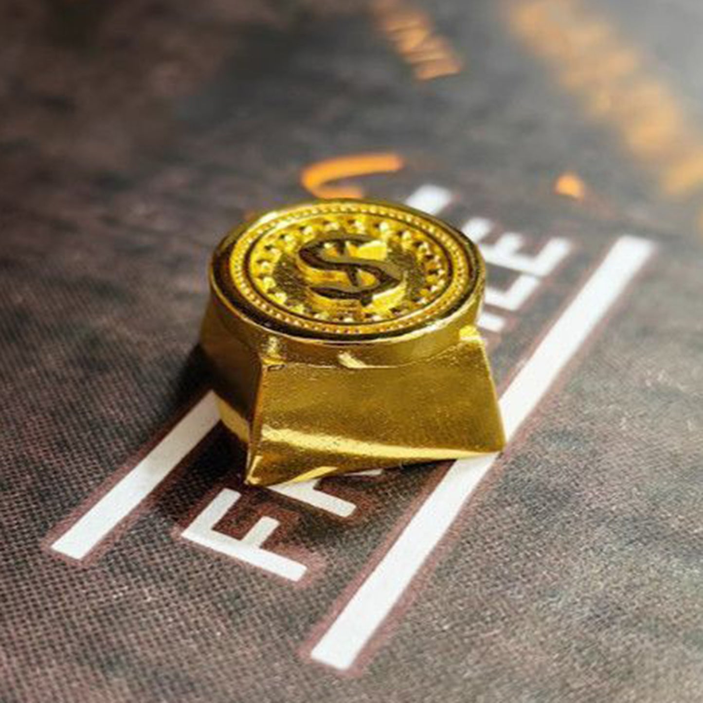 YMDK Gold Coin Dollar Theme Keycap Personalized Copper Esc Key 1u Keycaps for MX Mechanical Keyboards