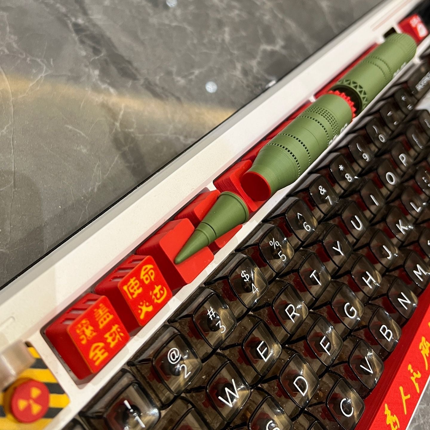 YMDK Yellow Green Tank Personalized Keycaps Cool Creative Resin Custom Keycap for MX Mechanical Keyboards