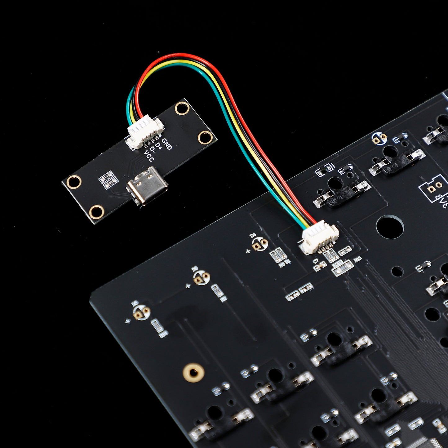 NCR80 R2 R3 80% Soldering Hot Swappable PCB FR4 Plate VIAL VIA Type C Detachable Support Mx and Alps Switches