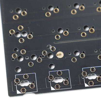 NCR80 R2 R3 80% Soldering Hot Swappable PCB FR4 Plate VIAL VIA Type C Detachable Support Mx and Alps Switches