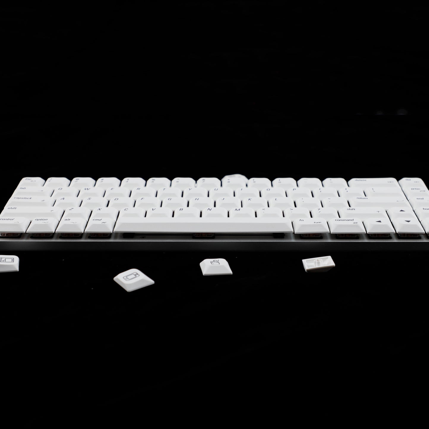 YMDK 127 Ultra-slim Key cap Mac Style Mx Low Profile Dye Sub PBT Keycaps For Mx 61 64 68 75 84 87 96 108 Layout Mechanical Keyboard