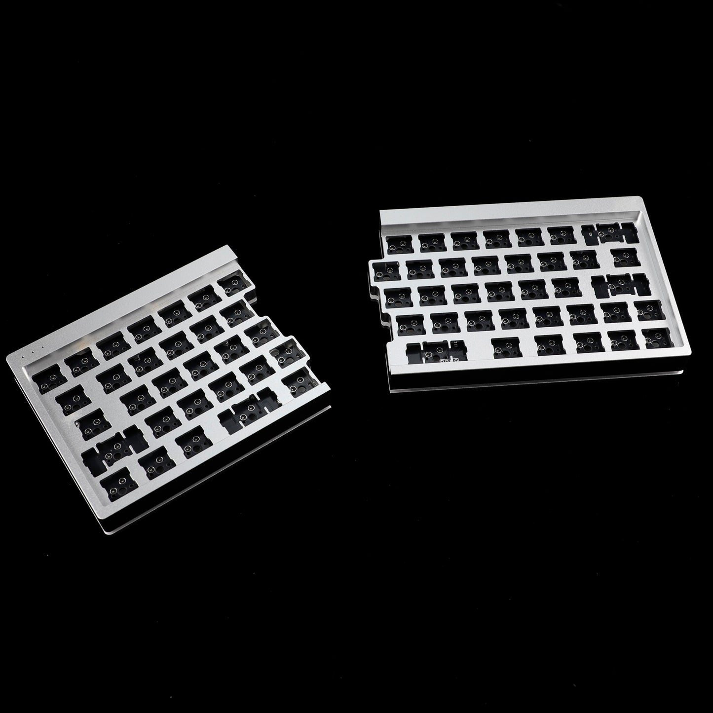 YMD-Split 64 V2 Aluminum Case With Acrylic Layer Kit (RGB Underglow Hotswap Kit/VIAL Programmable)