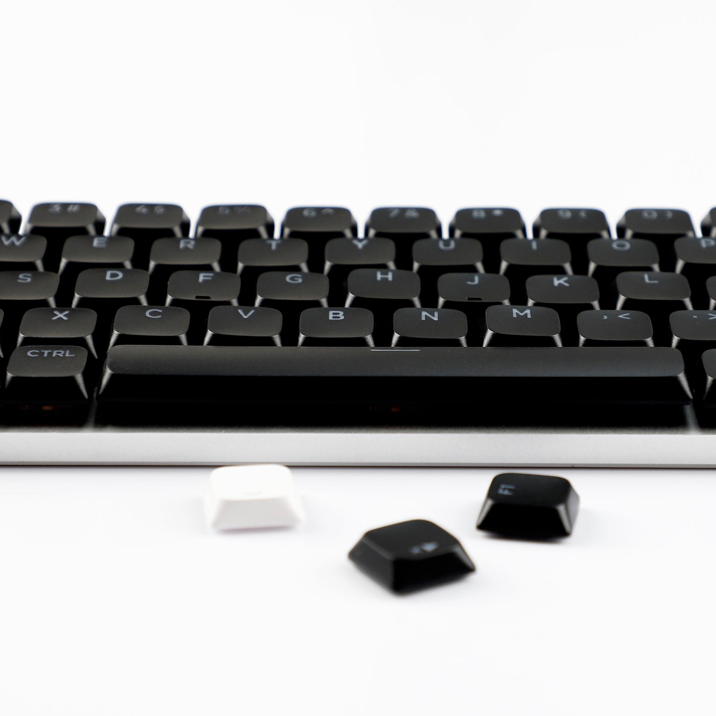 YMDK Ultra-slim Low Profile Keycaps 127 Keys Dye-Sub JWA Profile Backlit Shine Through Keycap for nuphy keychron 61/68/87/98/104/108 MX Ultra-Slim Keyboard