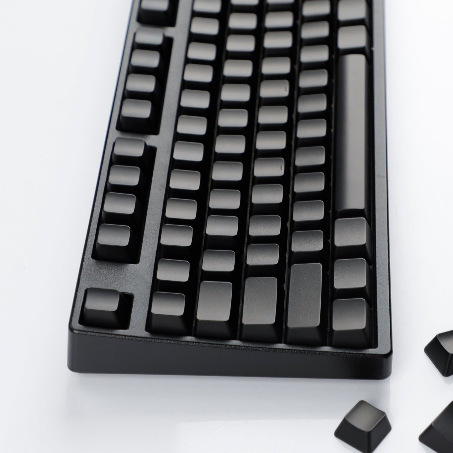 YMDK 108 Keys Black White Blank ABS Spray-painted OEM XDA Profile Keycaps for MX Mechanical Keyboards DIY Laser Engraving