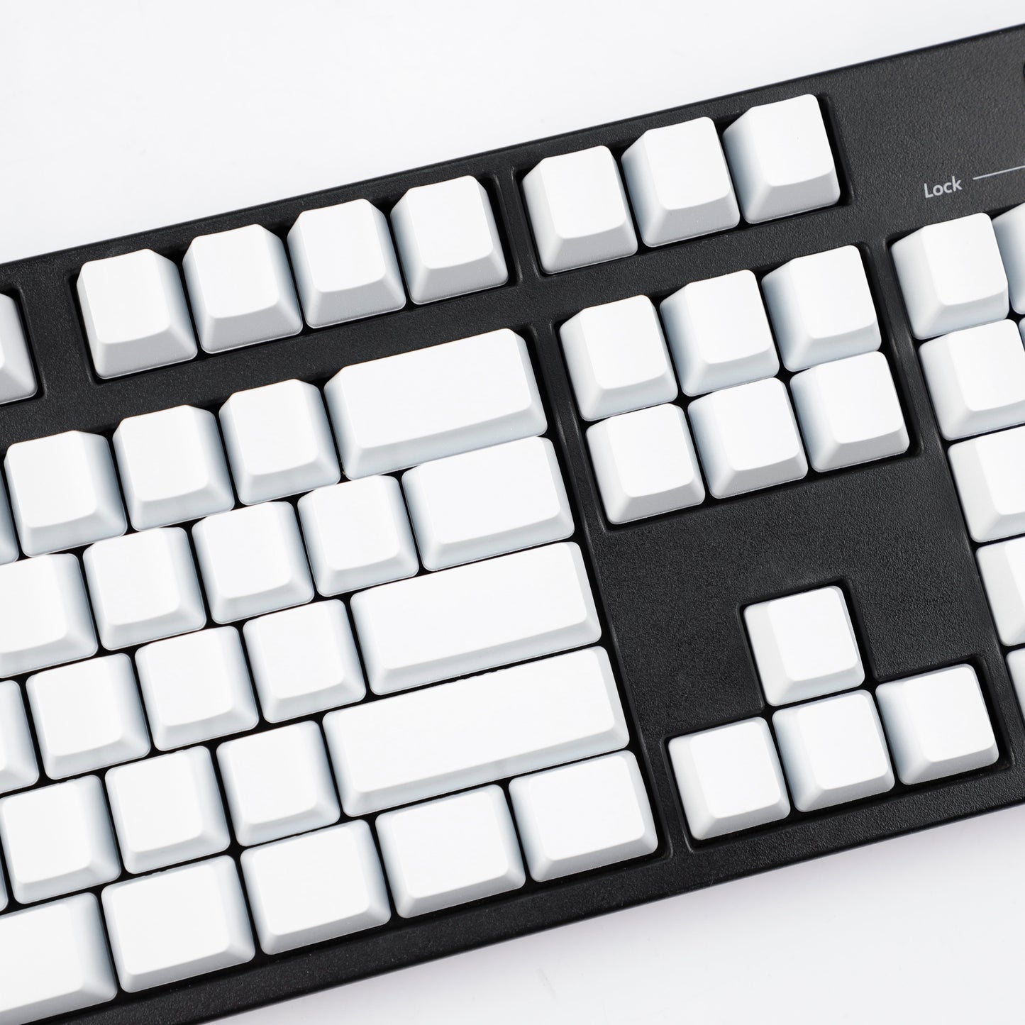YMDK 108 Keys Black White Blank ABS Spray-painted OEM XDA Profile Keycaps for MX Mechanical Keyboards DIY Laser Engraving