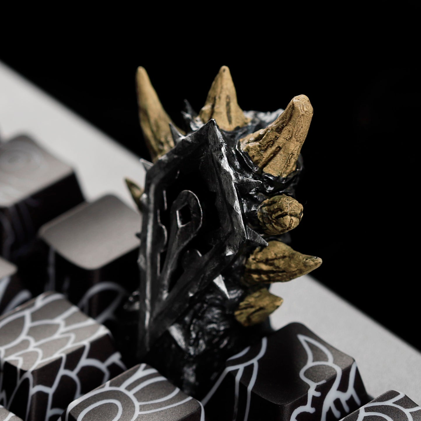 YMDK Tribal Totem Style Resin Keycap - Cool Unique Monster-Themed 3D Custom Decorative Keycap for MX Mechanical Keyboard