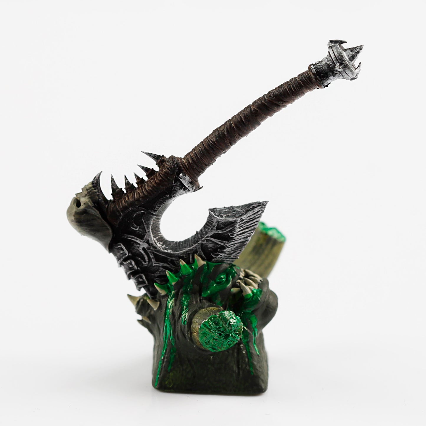 YMDK World of Warcraft Theme Personalized Keycaps With Magnetic Warblade And Egg Knife Designs Custom Key Caps for MX Mechanical Keyboards