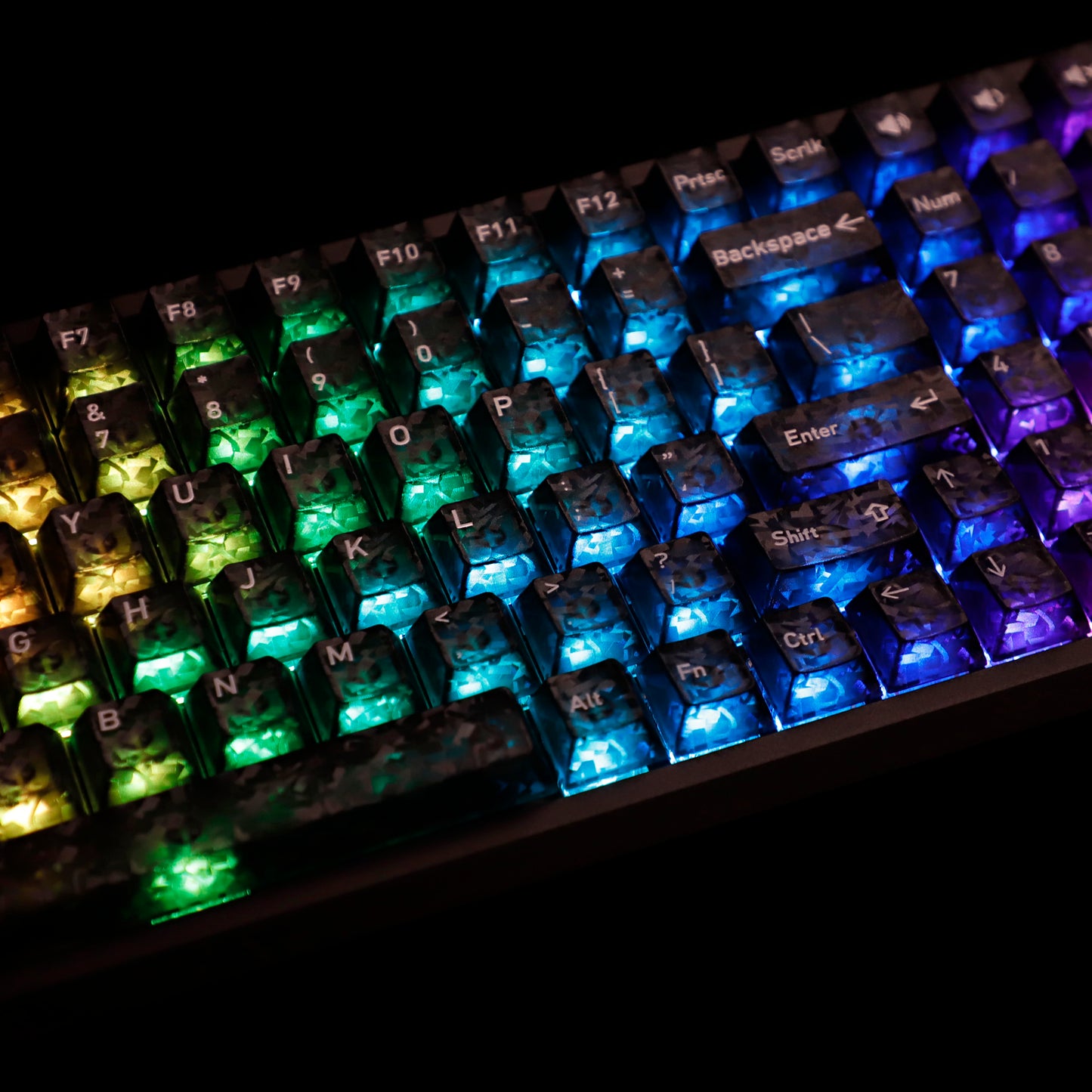 YMDK 136 Keys Carbon Fiber Texture Keycap Black White UV Top Print Shine Through Cherrry Profile Keycaps for MX Mechanical Keyboards