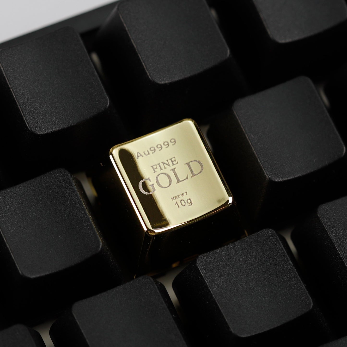 YMDK Gold Zinc Alloy Electroplated Keycaps Personalized Custom Cherry R4 Keycaps for MX Mechanical Keyboards Arrow WASD Keys