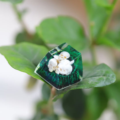 YMDK Snow Mountain Green Mountain Skull Resin Handmade SA Personalized Keycaps Shine Through Cool Keycap for MX Switch Keyboards