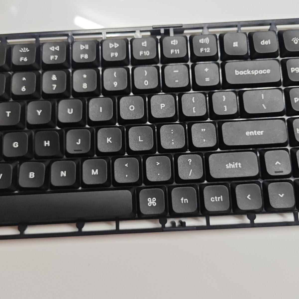 Black PBT Low Profile Keycaps, Key Caps Low Profile Cross Stem Compatible with Keychron K1 K3 Low Profile Mechanical Keyboard