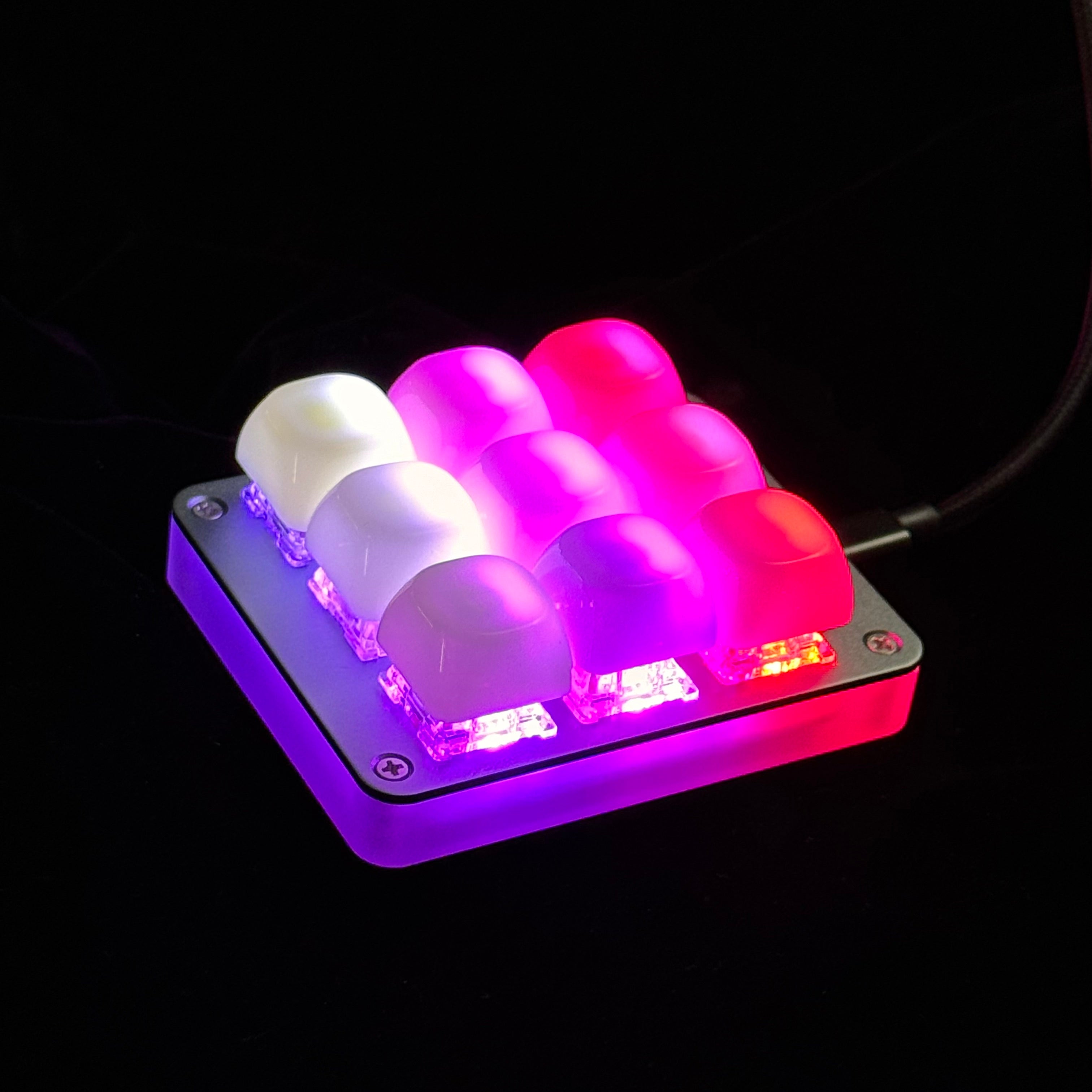 きみ YMD-9 Aluminum And Acrylic Numpad (QMK VIA RGB Hotswap Supported