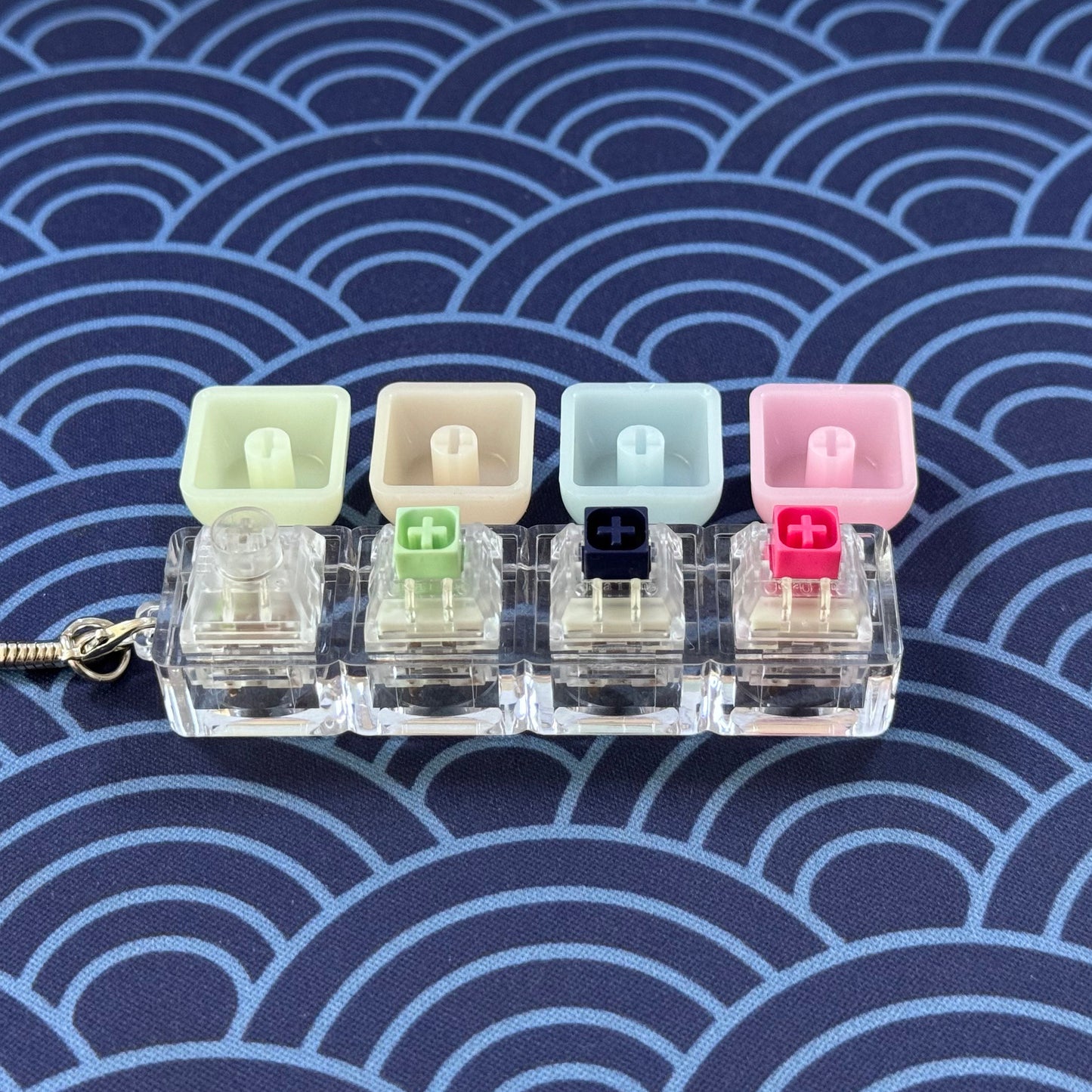 YMDK  Switch Tester Kit, Transparent PC Frame with Jelly Custom Keycaps, Portable Keychain MX Switch Sampler
