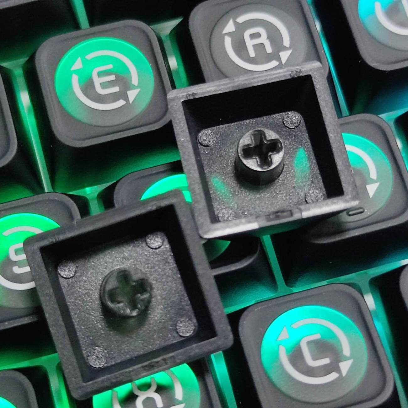 YMDK 136 Keys Cat's Eye Stone White and Purple Double Spelling Keycaps Translucent Cherry Profile for 61/68/87/98/104/108 MX Mechanical Keyboard