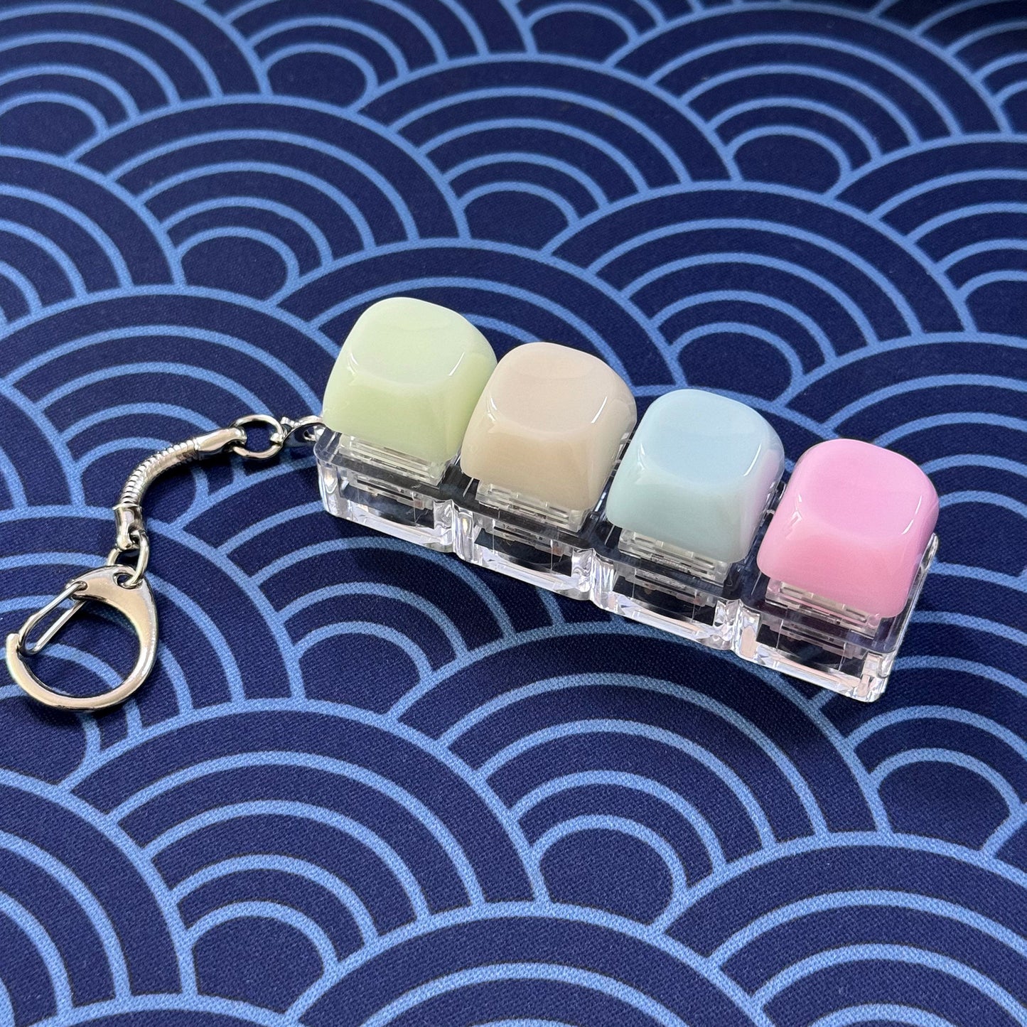 YMDK  Switch Tester Kit, Transparent PC Frame with Jelly Custom Keycaps, Portable Keychain MX Switch Sampler